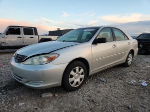 Toyota Camry LE 2.4L 4 2004