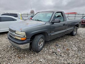 Chevrolet Silverado 1500 C1500 4.3L 6 2001