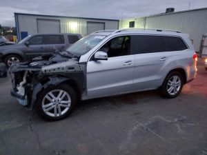 Mercedes-Benz GL 450 4MATIC 4.6L 8 2013