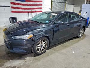 Ford Fusion SE 2.5L 4 2013
