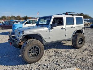 Jeep Wrangler SAHARA 3.6L 6 2012