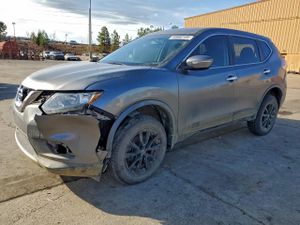 Nissan Rogue S 2.5L 4 2015