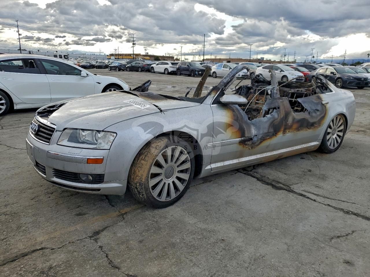 Audi A8 L QUATTRO 4.2L 8 2004