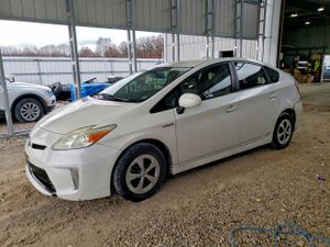 Toyota Prius 1.8L 4 2013