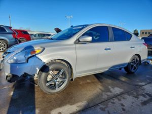 Nissan Versa S 1.6L 4 2015