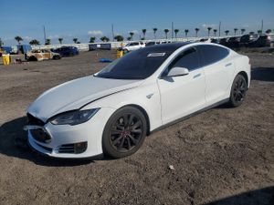 Tesla Model S 2013
