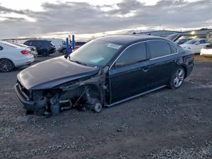Volkswagen Passat SE 2 L 4 2015