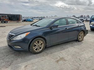 Hyundai Sonata GLS 2.4L 4 2013