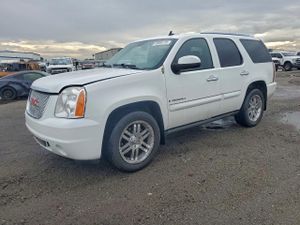 GMC Yukon DENALI 6.2L 8 2008