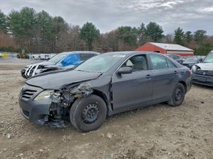 Toyota Camry BASE 2.5L 4 2011