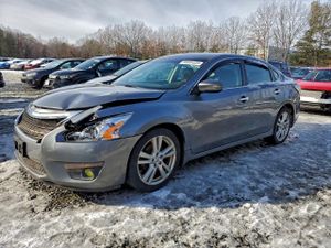 Nissan Altima 3.5S 3.5L 6 2015