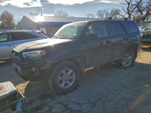 Toyota 4Runner SR5/SR5 PREMIUM 4.0L 6 2015