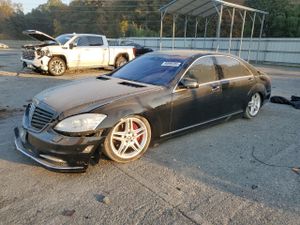 Mercedes-Benz S 550 5.5L 8 2011