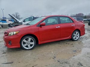 Toyota Corolla BASE 1.8L 4 2013