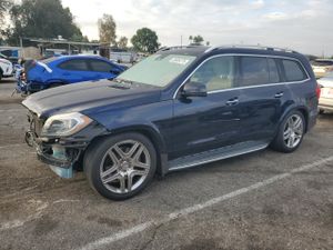 Mercedes-Benz GL 550 4MATIC 4.6L 8 2013