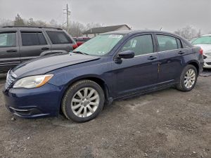 Chrysler 200 TOURING 2.4L 4 2012