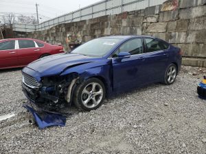 Ford Fusion SE 1.6L 4 2013