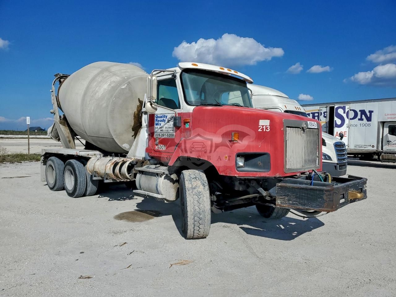 International PayStar 5600I 10.8L 6 2005