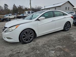 Hyundai Sonata SE 2.0L 4 2013