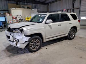 Toyota 4Runner SR5 4.0L 6 2013
