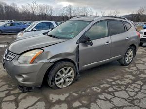 Nissan Rogue S 2.5L 4 2011
