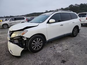 Nissan Pathfinder S 3.5L 6 2015