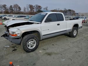 Dodge Dakota 4.7L 8 2000
