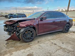 Volkswagen Passat SE 1.8L 4 2014