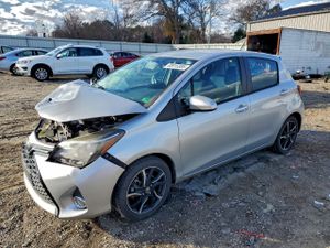 Toyota Yaris 1.5L 4 2015