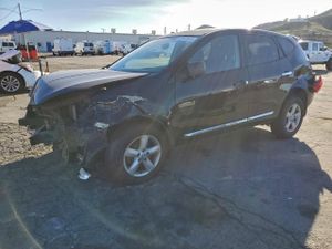 Nissan Rogue S 2.5L 4 2012