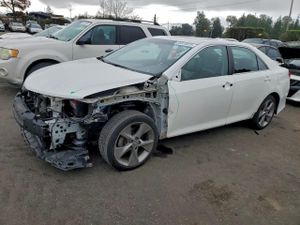 Toyota Camry BASE 2.5L 4 2012