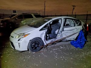 Toyota Prius 1.8L 4 2013