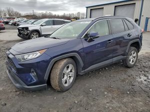 Toyota Rav4 XLE 2.5L 4 2019