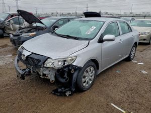 Toyota Corolla BASE 1.8L 4 2010