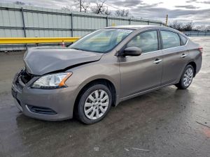 Nissan Sentra S 1.8L 4 2015