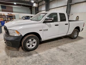 RAM 1500 ST 5.7L 8 2014