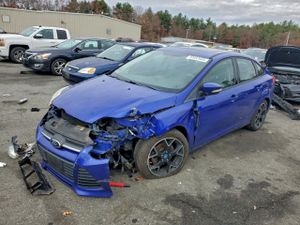 Ford Focus SE 2.0L 4 2013