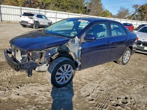 Toyota Corolla BASE 1.8L 4 2013