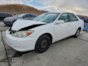 Toyota Camry LE 2.4L 4 2002