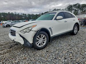 Infiniti QX70 3.7L 6 2014