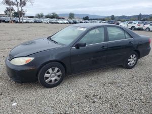 Toyota Camry LE 2.4L 4 2004