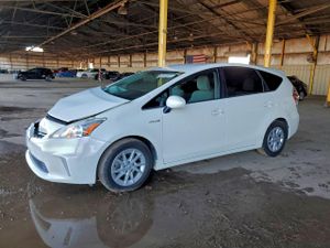 Toyota Prius 1.8L 4 2013