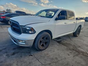 Dodge RAM SLT 5.7L 8 2012