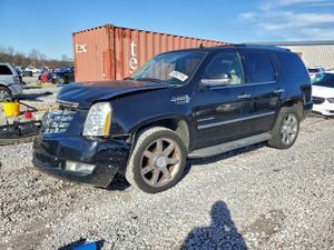 Cadillac Escalade LUXURY 6.2L 8 2013