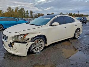 Nissan Maxima S 3.5L 6 2012