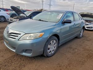 Toyota Camry BASE 2.5L 4 2010