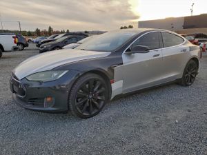 Tesla Model S 85 2015