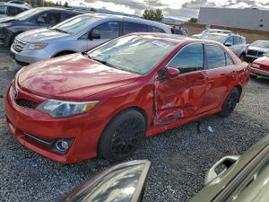 Toyota Camry SE 3.5L 6 2012