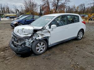 Nissan Versa S 1.8L 4 2012