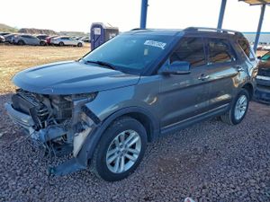 Ford Explorer XLT 3.5L 6 2013